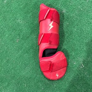 Red Junior Shin Guards (Used)