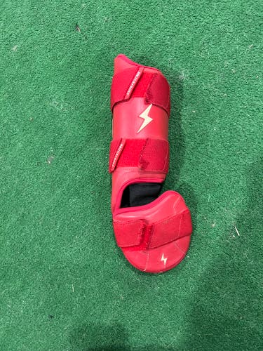 Red Junior Shin Guards (Used)