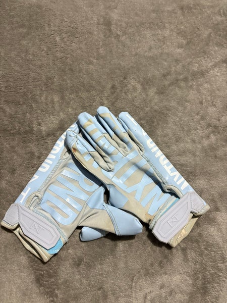 Blue Medium Adult Gloves (Used)