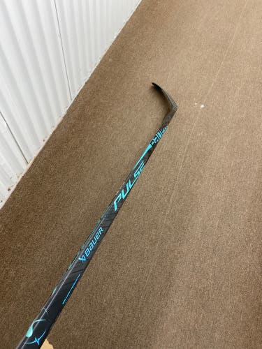 New Senior Bauer Pulse Right Handed P28 87 Flex