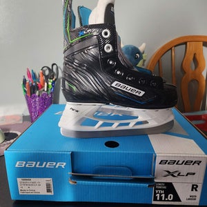 Bauer X-LP Hockey Skates Regular Width 11 (Used)