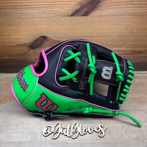 Wilson A2000 11.75" 1975 - New Release Model