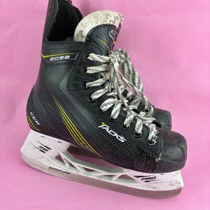 CCM Tacks 2052 Hockey Skates JR 1.5