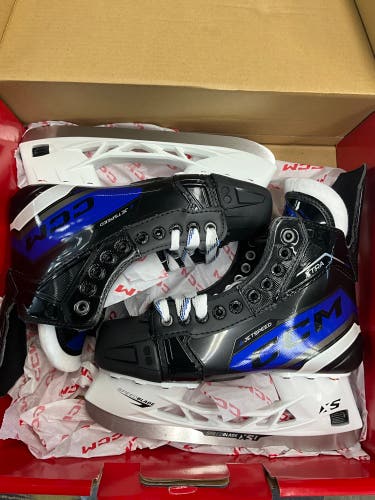 CCM JetSpeed XTra Hockey Skates Regular Width 6 (New)