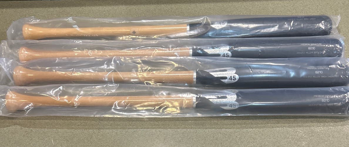 All 4 Bats Model B210. B45 31.5 oz 33.5" (New) Premium Signature