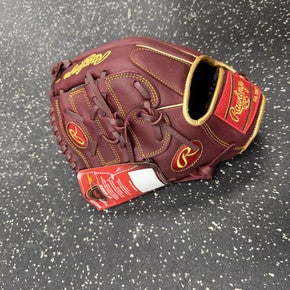 New R9 12 Infield/Pitcher's 11849-RAWR00713650