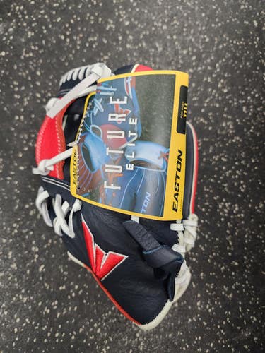 New Easton Future Elite 11" Rht 11849-EASE00683097