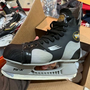 Bauer Vapor Hockey Skates 9 (New)