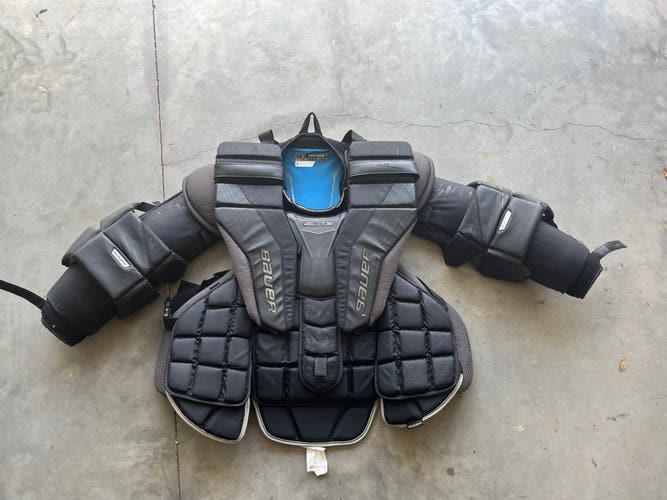 Large Bauer Elite Goalie Chest Protector (Used)