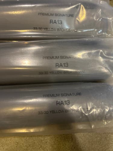 3 Bats  Premium Signature B45 Bat (-3) 30 oz 33" (New) Model RA13