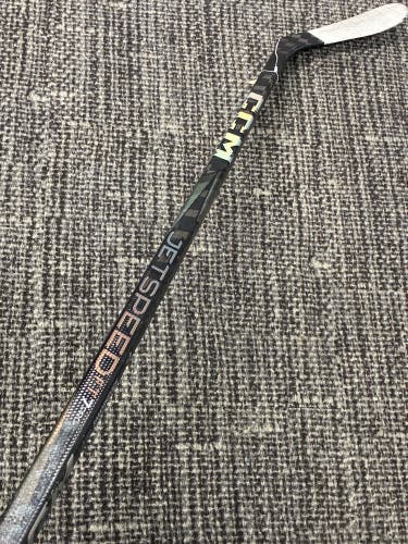 Senior CCM JetSpeed FT7 Pro Hockey Stick Right Handed 80 Flex Pro Stock (Used)