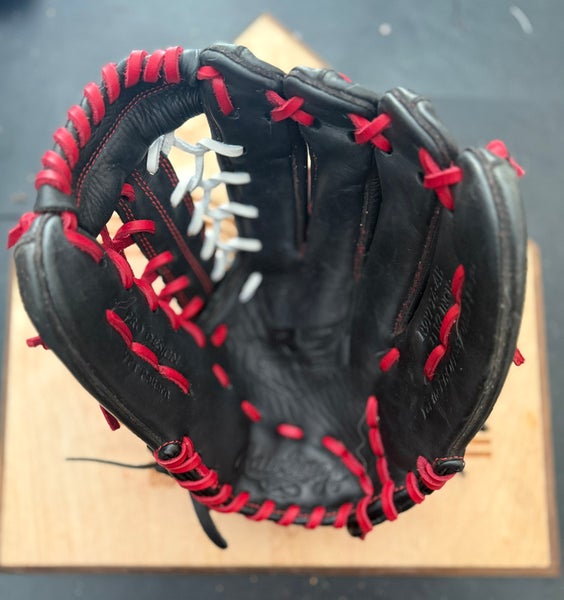 Rawlings R9 RH Infield Baseball Glove 11.5" (Used)