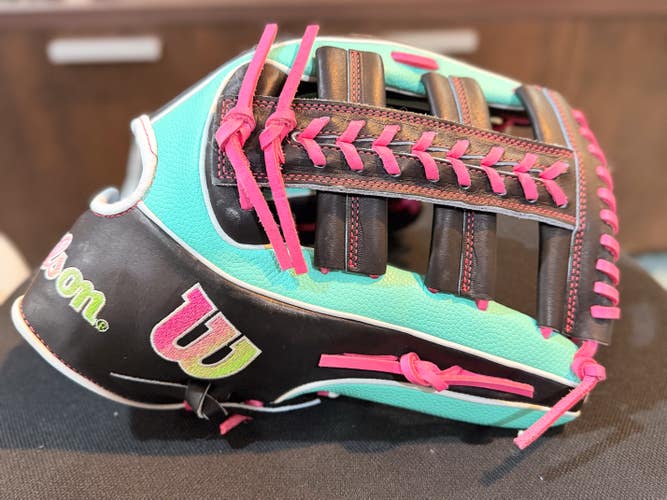 Wilson A2K Winter Season 1810SS 12.75" RH (New)