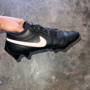 Black Men's Size M 11.0 (W 12.0) Adult Jordan Molded Cleats Cleats (Used)