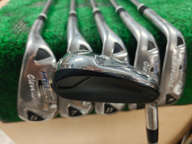 Cleveland HB3 Golf Hybrid Iron Set 5-PW Stiff Flex Steel Shaft w Headcovers