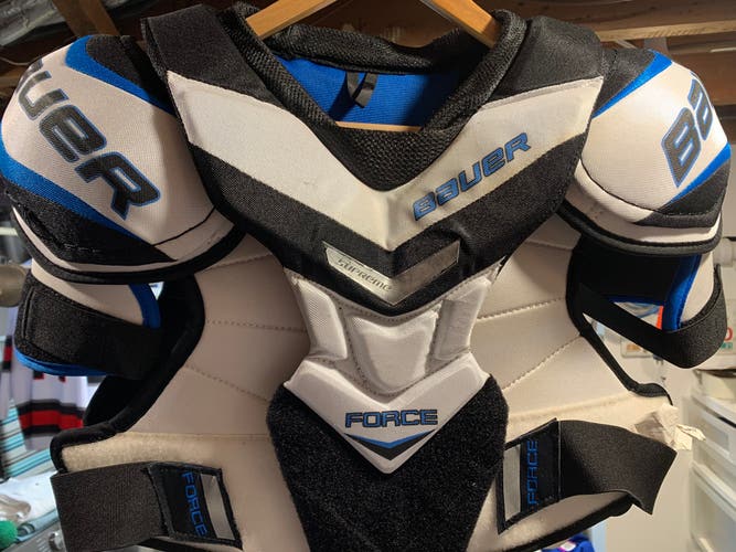 Free Shipping* Bauer Supreme Force Shoulder Pads