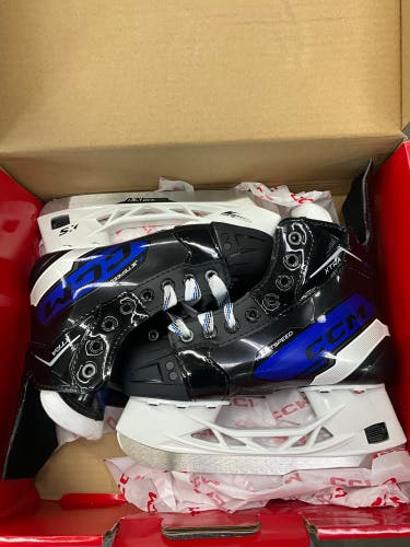 CCM JetSpeed XTra Hockey Skates Size 2 (New)