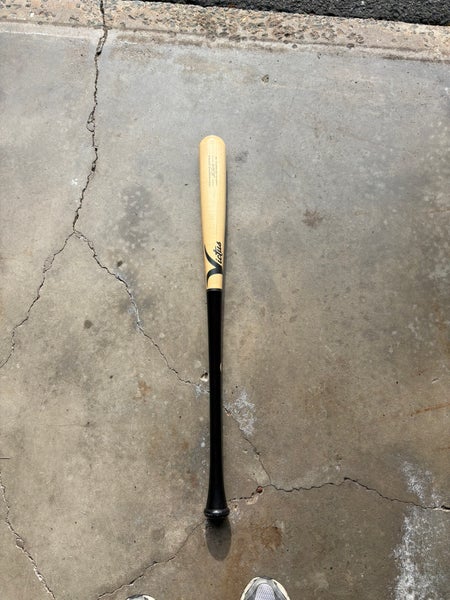 2021 Victus Pro Reserve JC24 Maple Bat (-3) 29 oz 32" (Used)