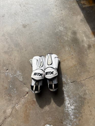 Medium Adult STX Stallion 500 Arm Pads (Used)