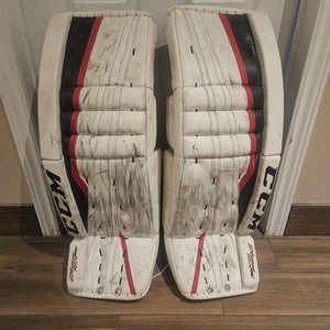 34" 2016 CCM Goalie Leg Pads (Used)
