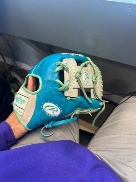 2025 Rawlings Heart of the Hide RH Infield Baseball Glove 11.5" (Used)