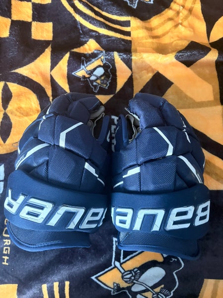 Bauer Supreme Mach Gloves 13" (Used)