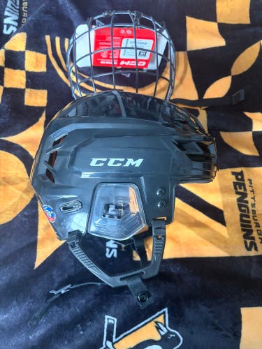 Large CCM Tacks 710 Helmet (New)