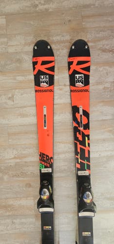 Unisex 2023 Racing 165 cm Rossignol Hero Athlete FIS Slalom Skis With Bindings (Used)
