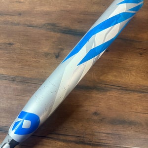 Demarini CF Zen 30/19 (-11) Fastpitch Softball Bat