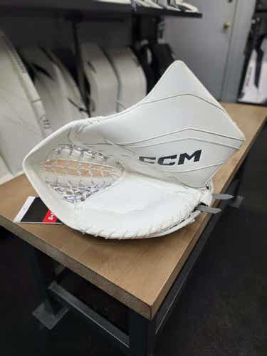 2023 CCM EFlex 6 Full Right (New)