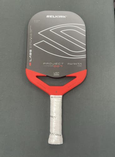 Selkirk Project 007 Invikta 14mm Pickleball Paddle