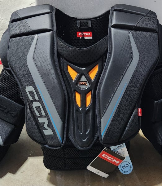 Small CCM EFlex 6 Goalie Chest Protector (New)