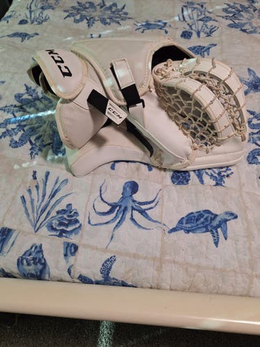 CCM Extreme Flex 5.5 Regular (Used)