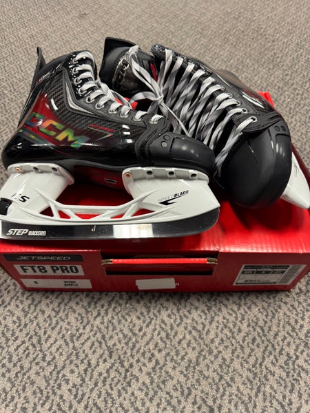 CCM JetSpeed FT8 Pro Hockey Skates 8 (New) Wide