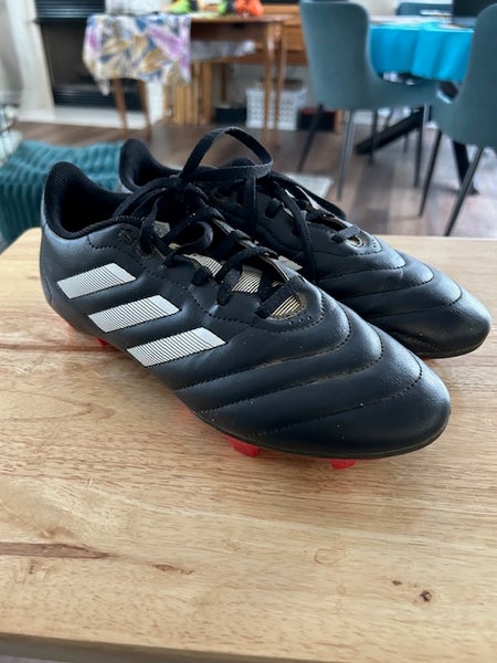 Black Men's Size M 8.5 (W 9.5) Adidas Goletto VIII Molded Cleats Cleats (Used)