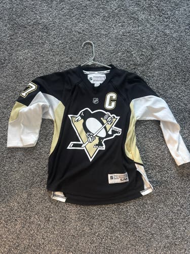 Sidney Crosby Reebok size small/medium jersey