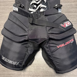 Medium Vaughn Velocity V10 intermediate Goalie Pants (Used)