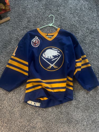 Grant Fuhr Vintage Stanley Cup Patch Jersey