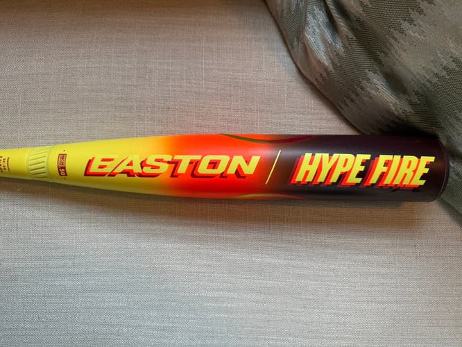 2026 Easton Hype Fire Composite BBCOR Certified Bat (-3) 30 oz 33"