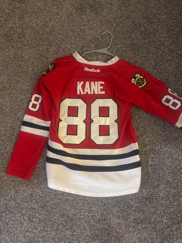 Small/Medium Patrick Kane Youth Stitched Home Game Jersey Reebok