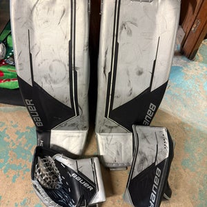 35" Bauer Mach Full Right Goalie Full Set (used)