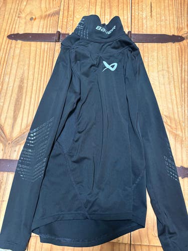 Bauer Protect Long Sleeve Mock Neck Base Layer Hockey Neck Guard Size S/P