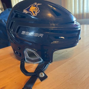 Large Bauer Re-Akt 150 Helmet (Used)