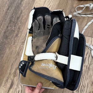 2015 CCM Extreme Flex II Pro Regular (Used)