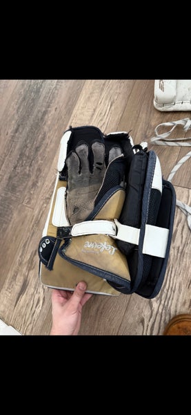 2015 CCM Extreme Flex II Pro Regular (Used)