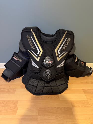 Medium 2025 Vaughn VX1 Pro Carbon Goalie Chest Protector Pro Stock (Used)