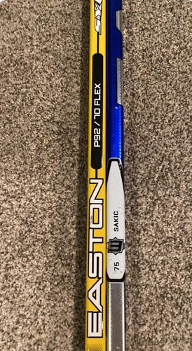 Senior Easton Synergy SE Right Handed Hockey Stick P92 75 Flex (New)