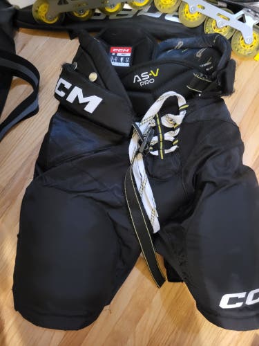 Men's Senior Small CCM Tacks AS-V Pro Hockey Pants (Used)