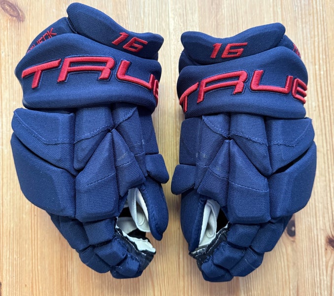 True Catalyst 9X Pro Gloves 13.5" Pro Stock (New) NYR Thirds Trochek