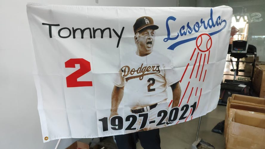 Los Angeles Dodgers Tommy Lasorda Flag Team Sport Shop